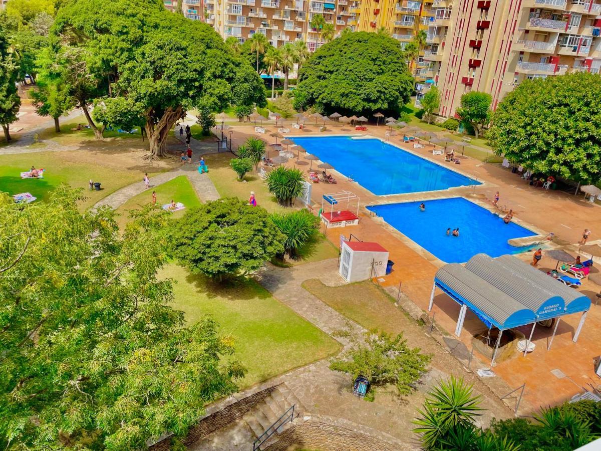 Luxury Suites Sunset Beach Benalmadena Bagian luar foto