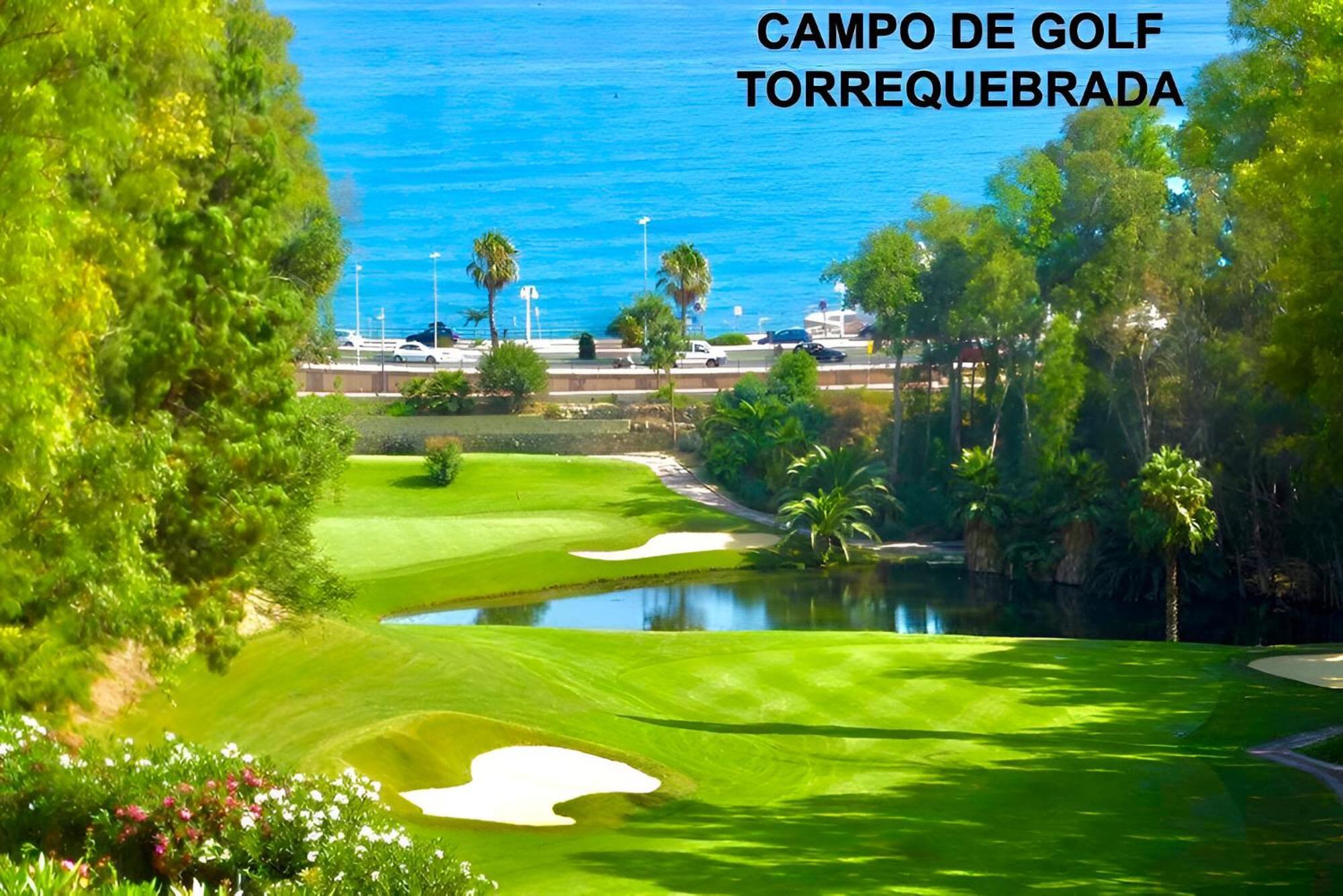 Luxury Suites Sunset Beach Benalmadena Bagian luar foto