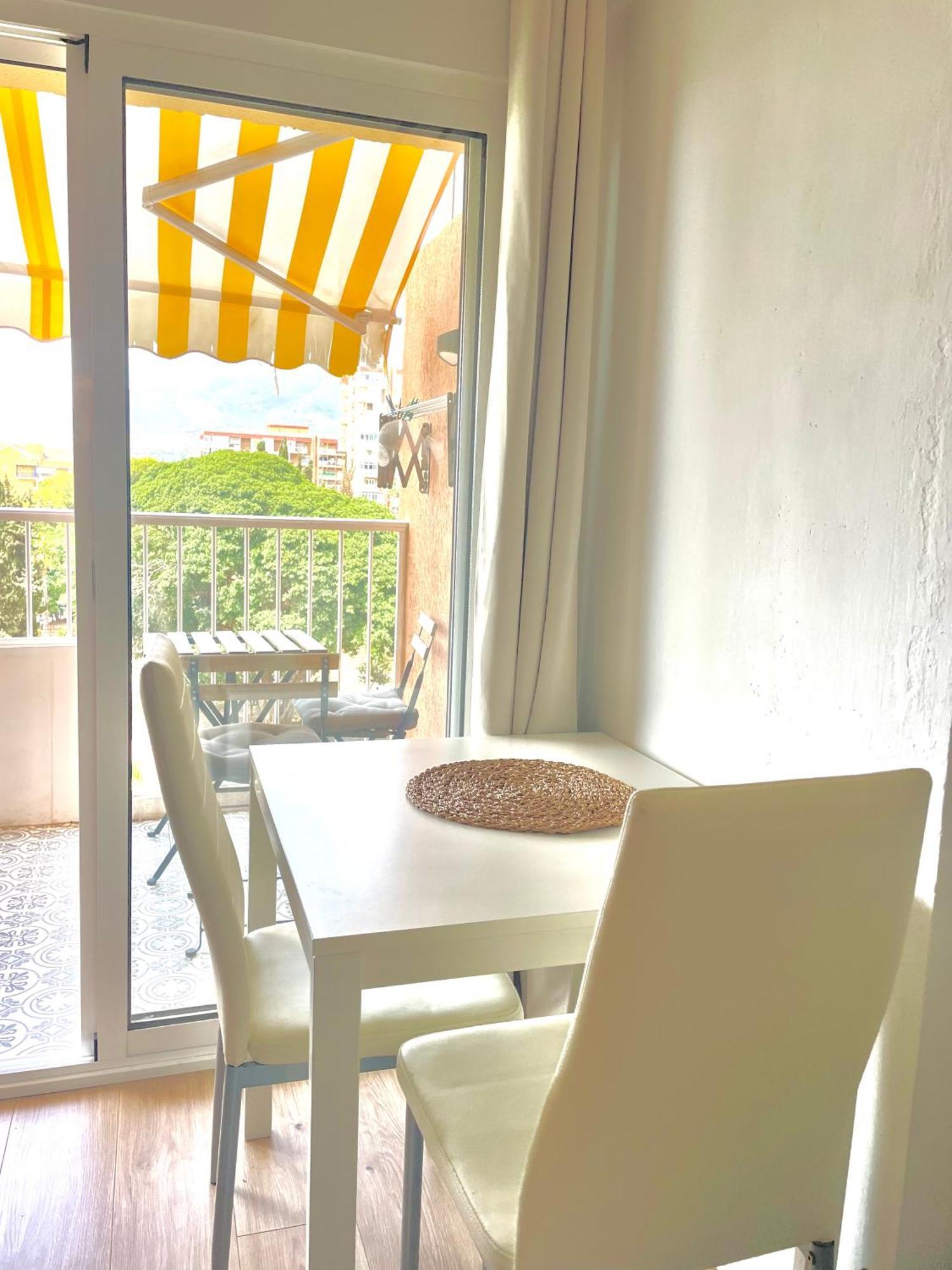 Luxury Suites Sunset Beach Benalmadena Bagian luar foto